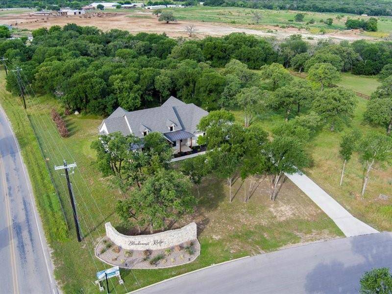 Weatherford, TX 76087,1001 Bluebonnet Ridge
