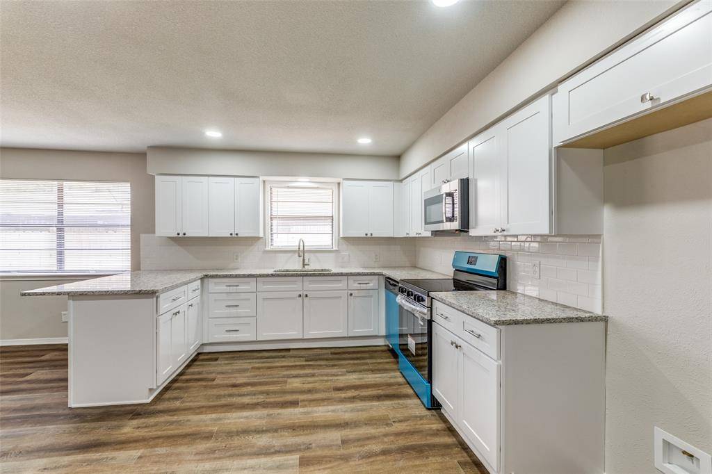 Greenville, TX 75402,504 Otter Trail
