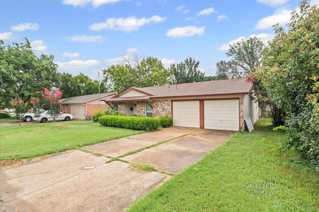 Burleson, TX 76028,409 Nathan Street