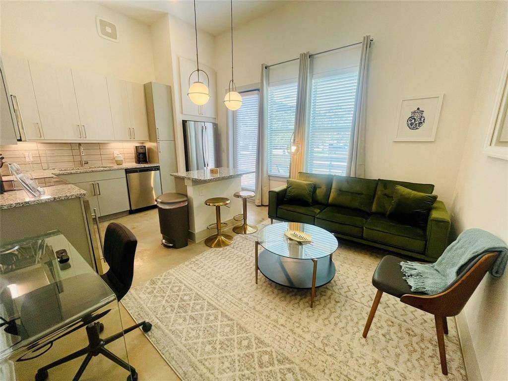 Dallas, TX 75240,13701 Montfort Drive #1317