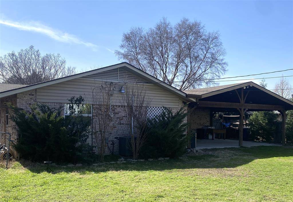 Dallas, TX 75240,8115 Greenhollow Lane