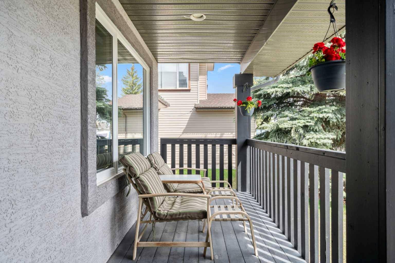 Okotoks, AB T1S 1S1,450 Cimarron CIR