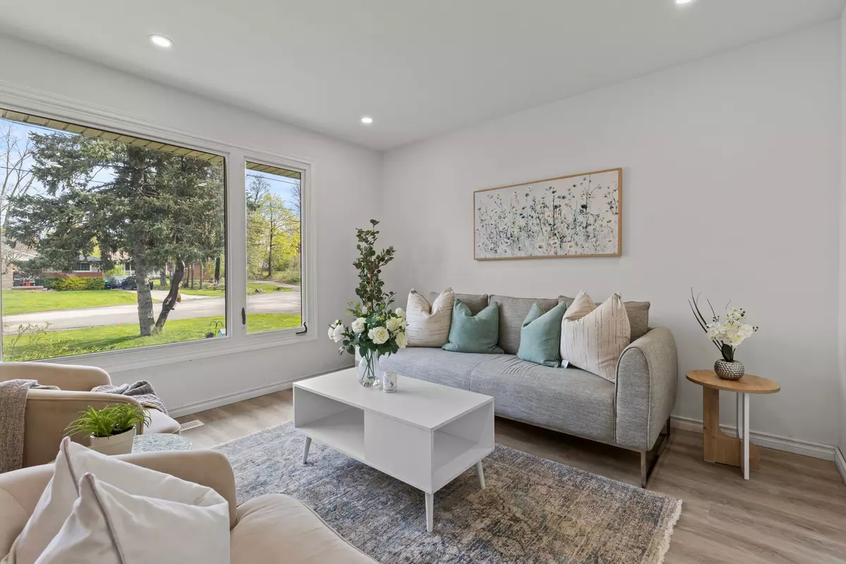 Haldimand, ON N3W 1A7,215 Mackenzie CRES