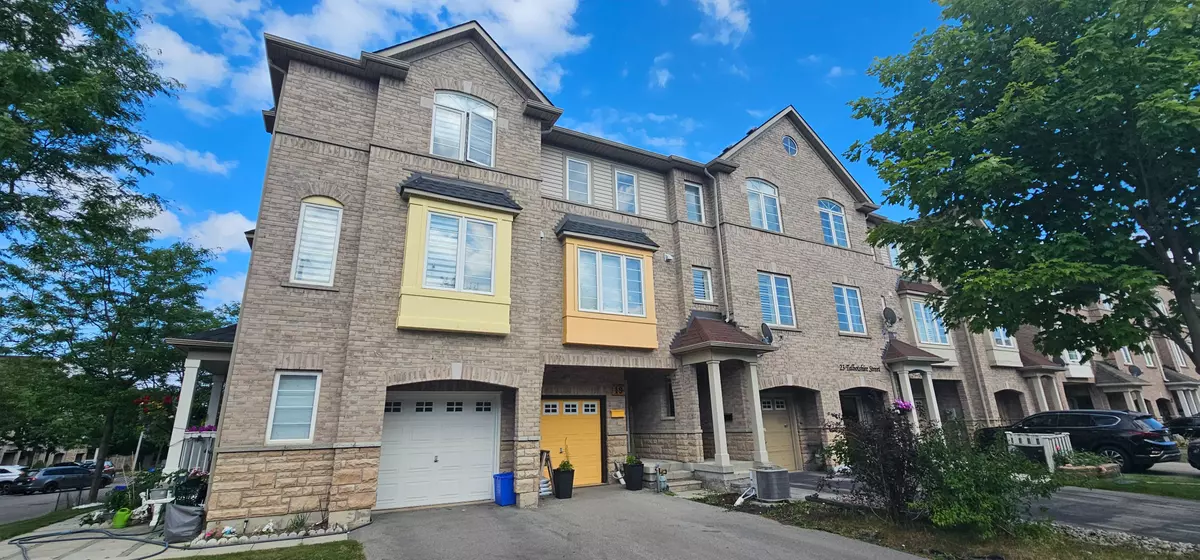 Ajax, ON L1S 0A6,19 Talbotshire ST