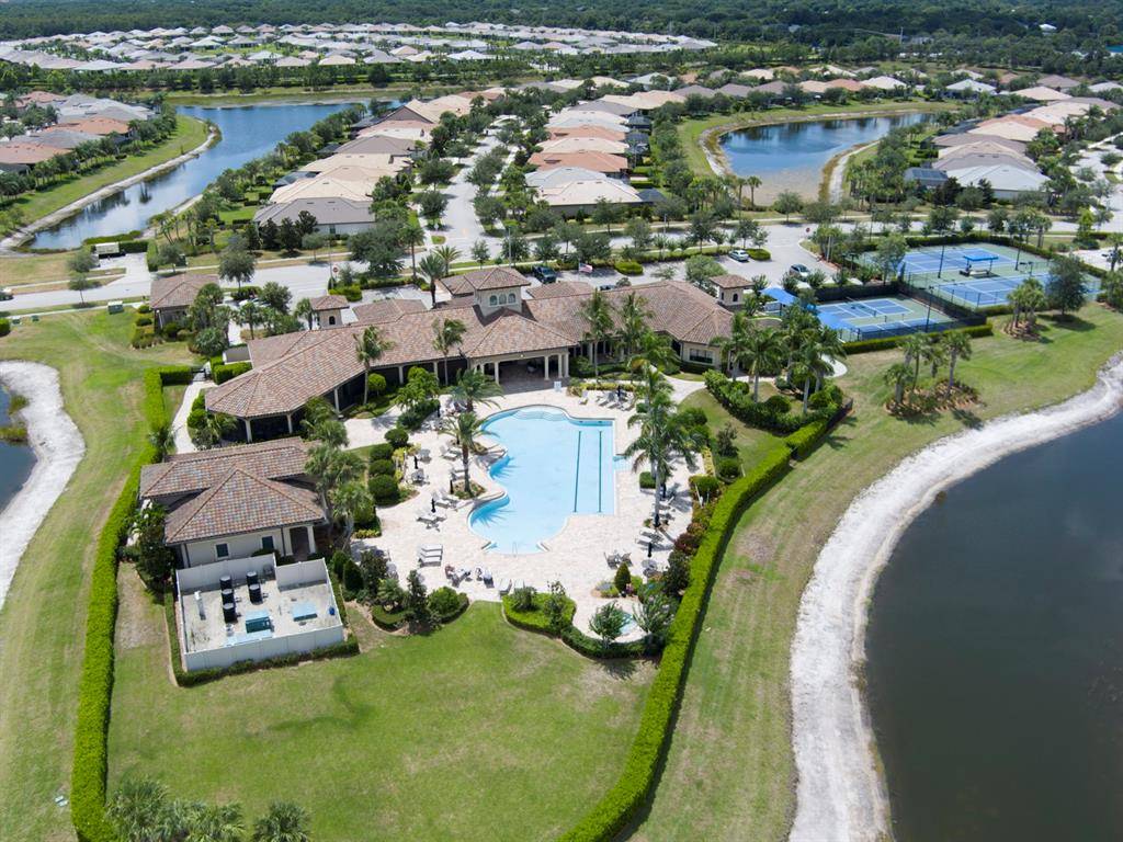 Vero Beach, FL 32967,5205 Turtle Creek Cir