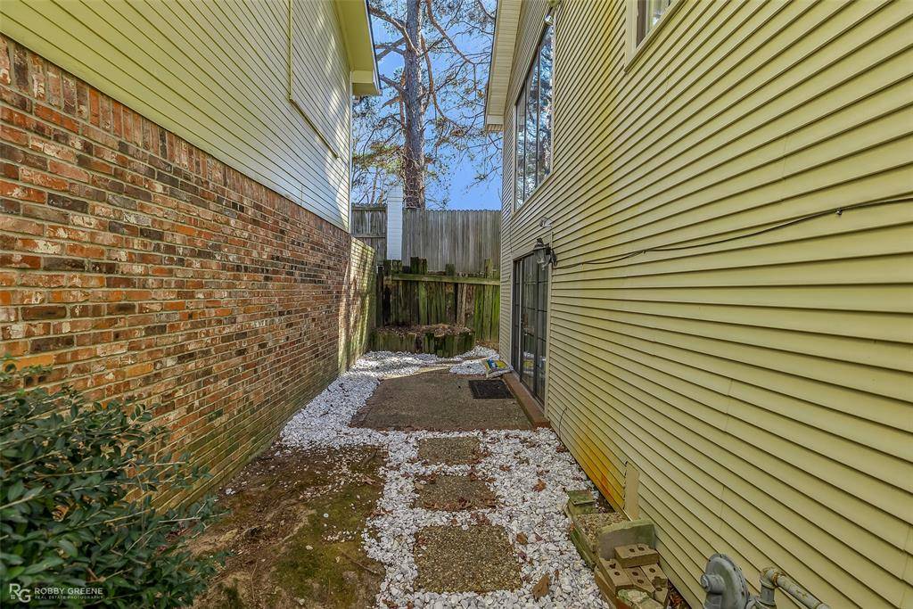 Shreveport, LA 71119,5604 Willow Crest Drive