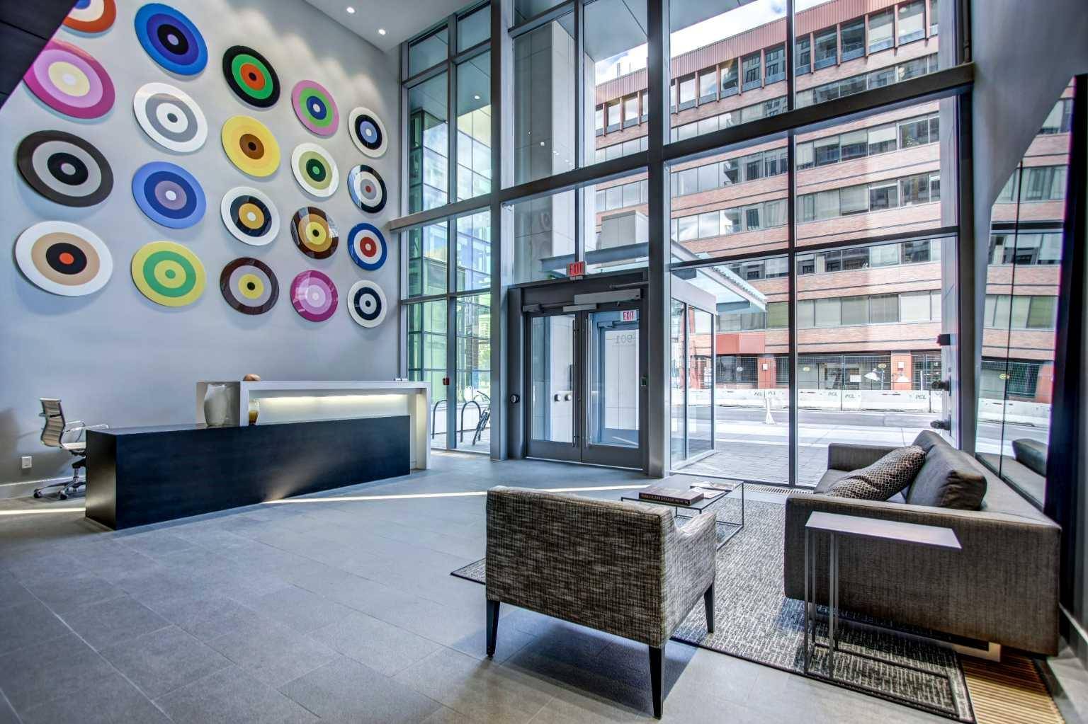 Calgary, AB T2R 0B5,901 10 AVE Southwest #2309