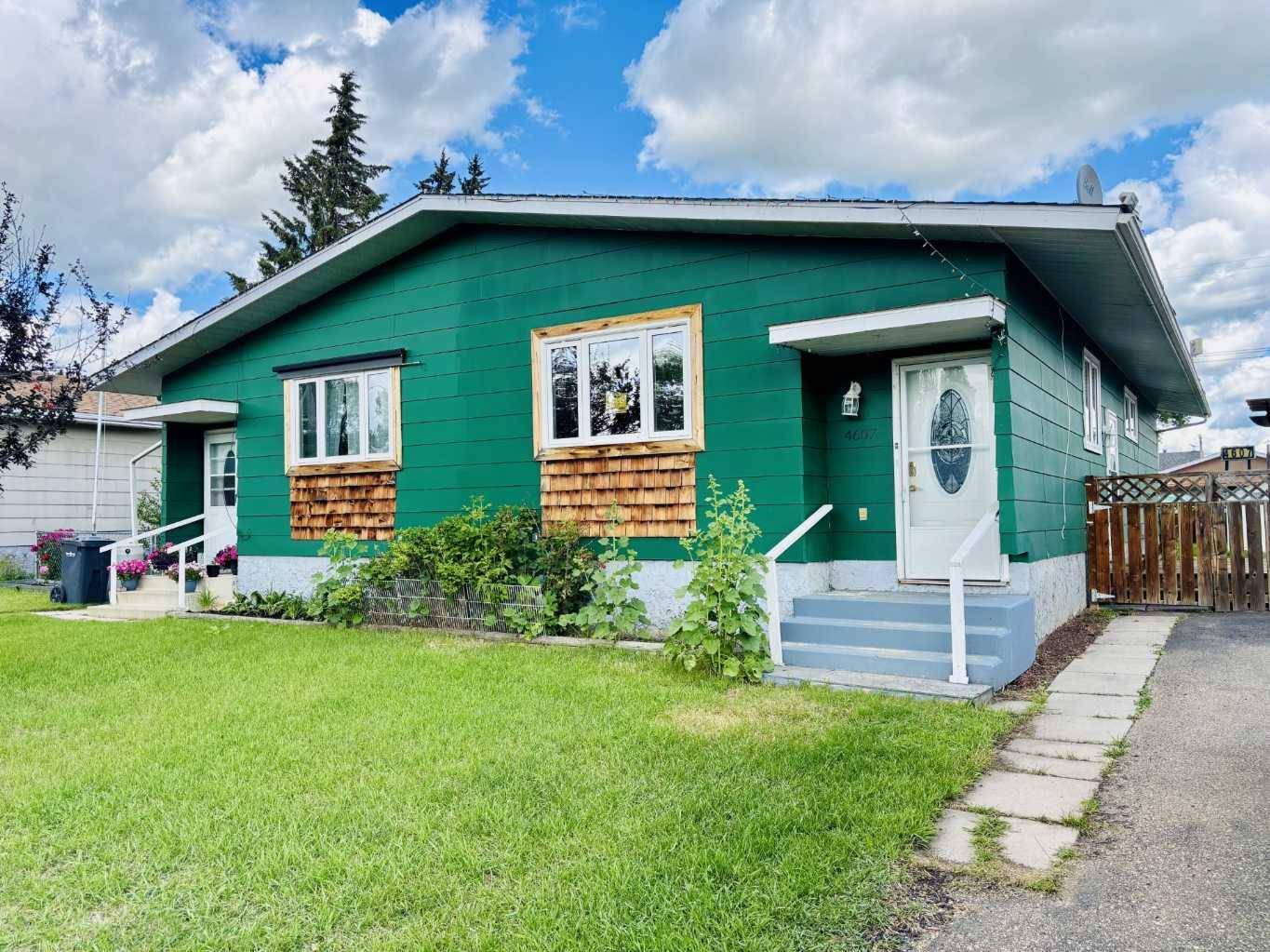4607 Lake ST, Alix, AB T0C0B0
