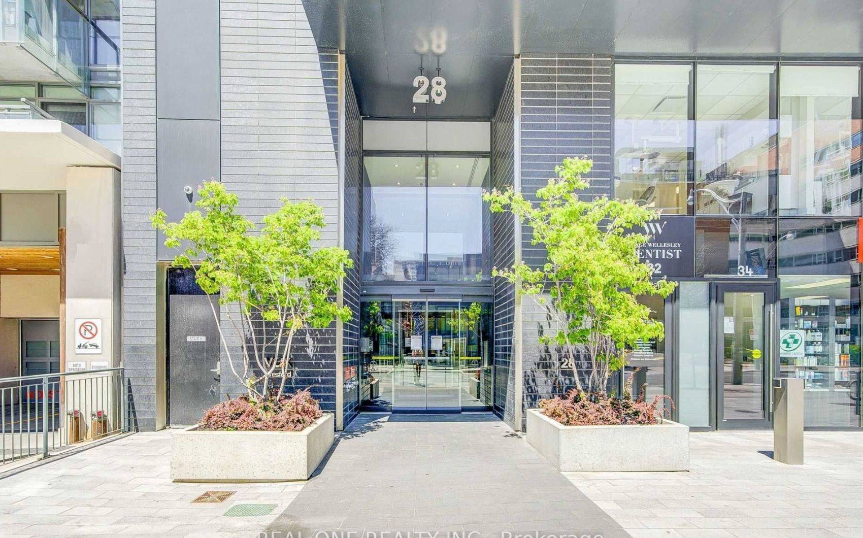 Toronto C08, ON M4Y 0C4,28 Wellesley ST E #410