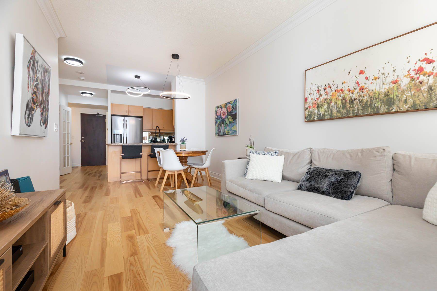 Toronto C02, ON M4V 3C6,10 Delisle AVE #1105