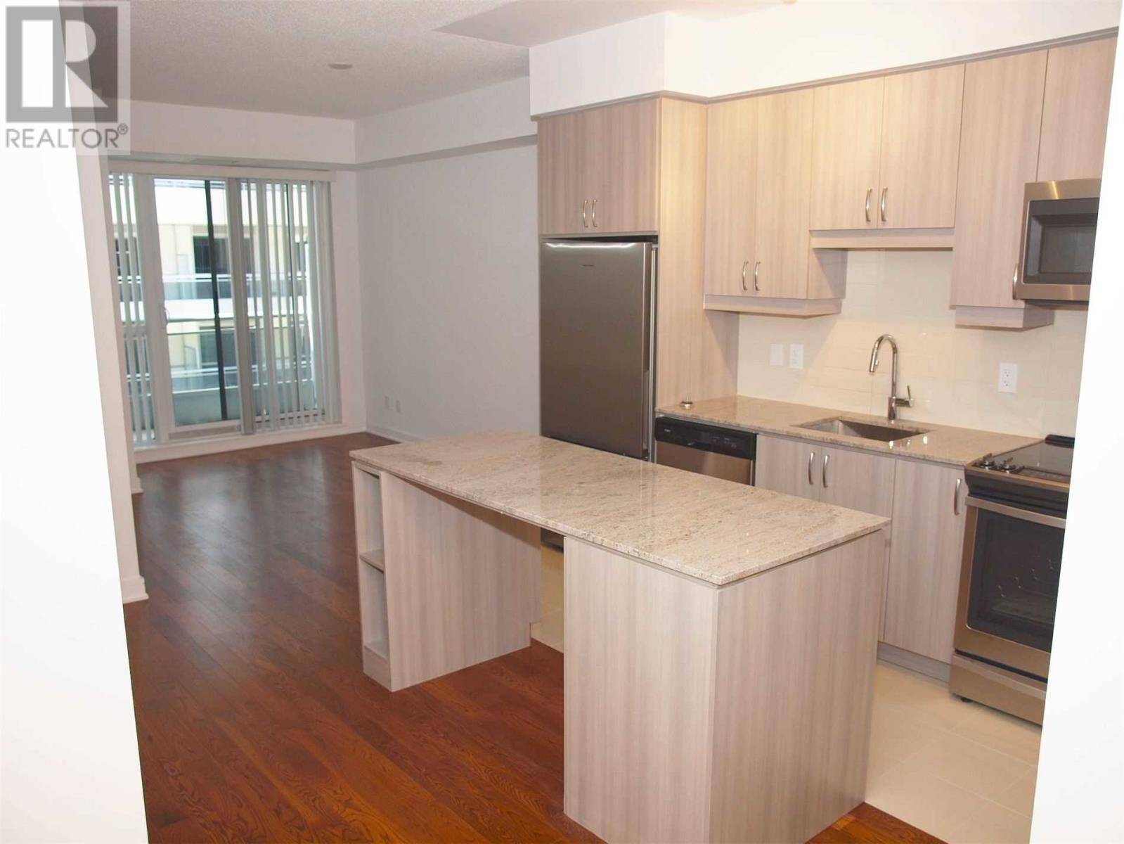 Richmond Hill, ON L4C 1E2,9191 Yonge ST SW #512