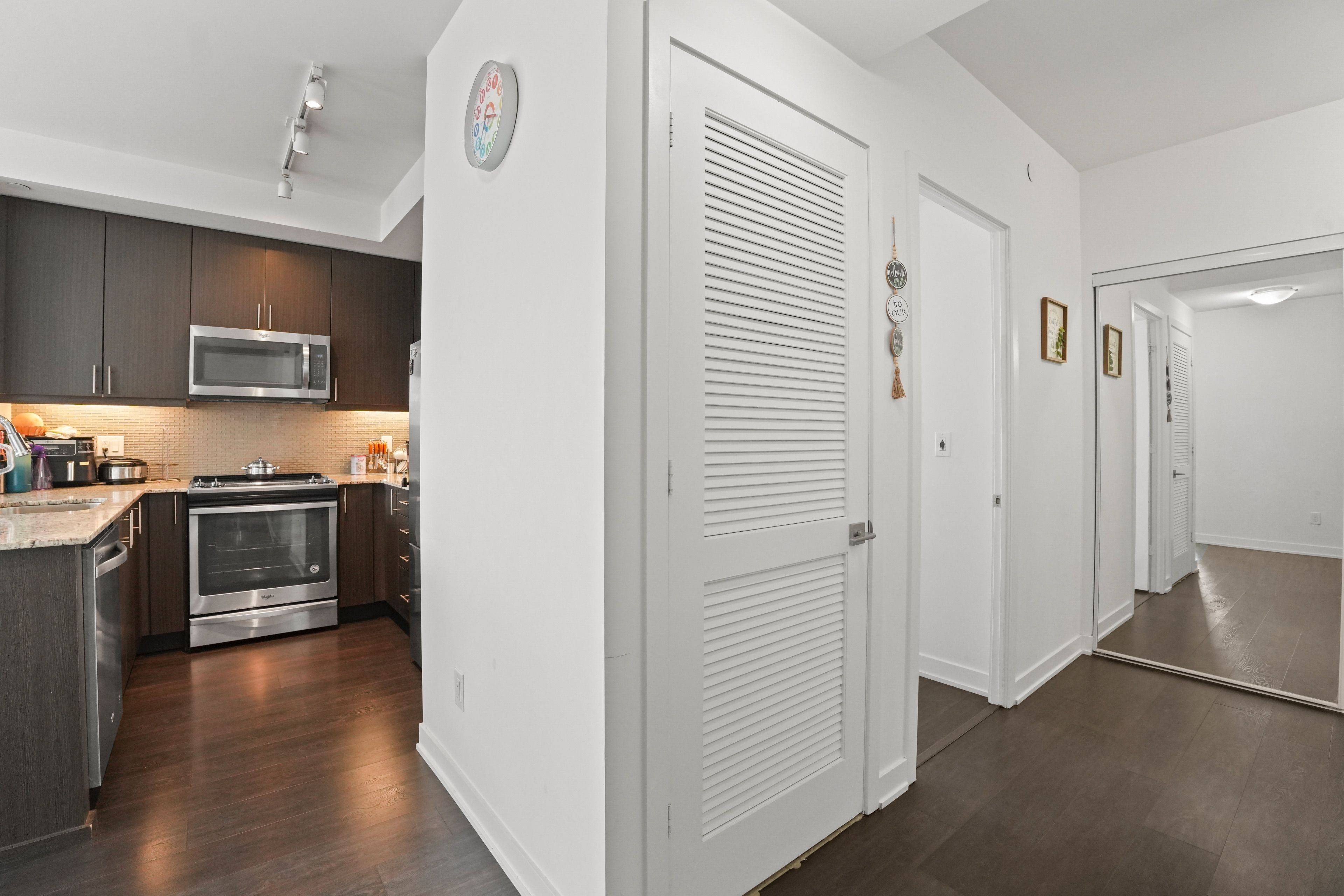 Mississauga, ON L5M 0Y6,4633 Glen Erin DR #1103