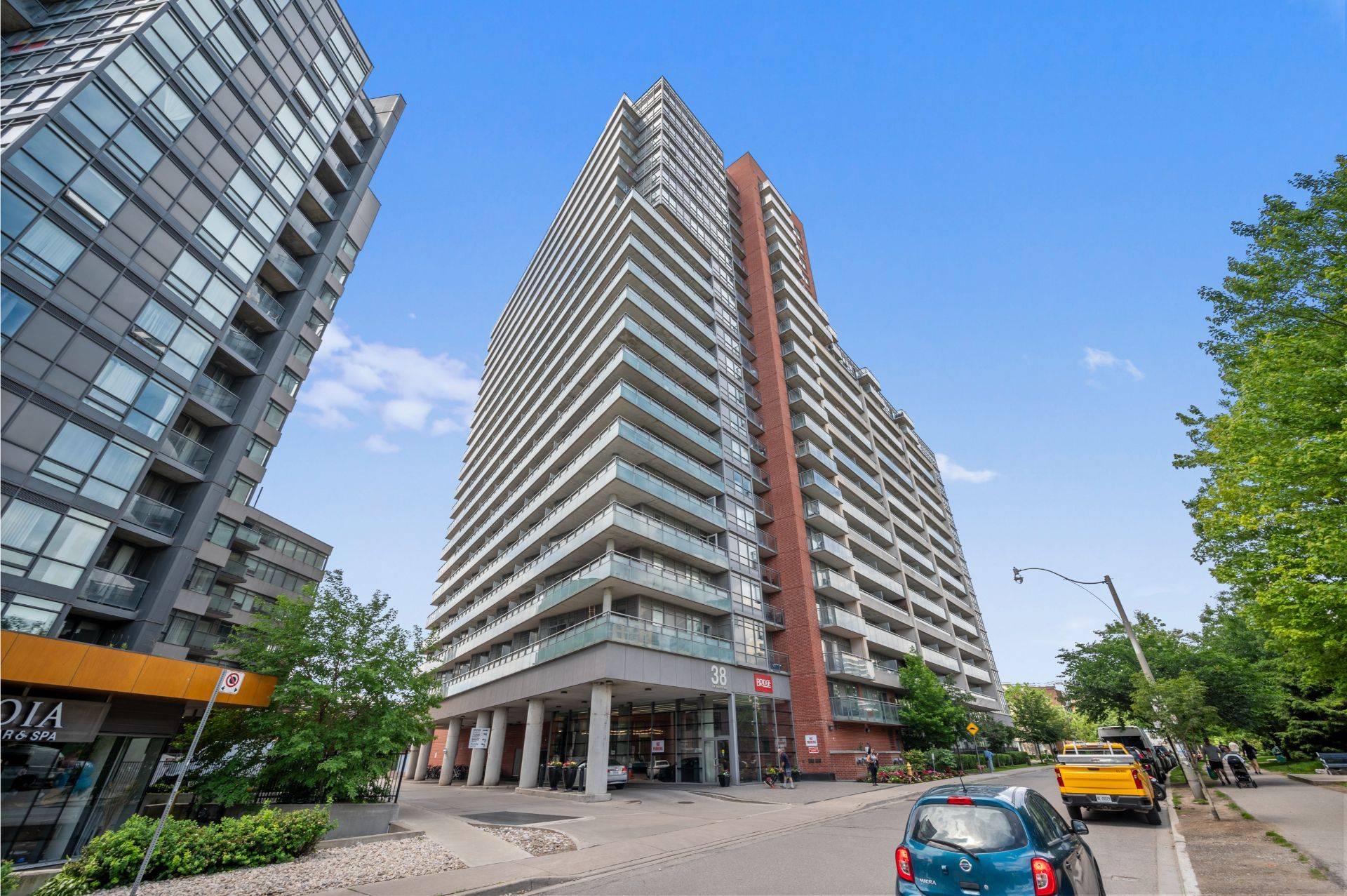 38 Joe Shuster WAY #1518, Toronto W01, ON M6K 0A5