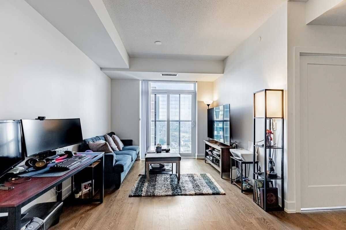Toronto W08, ON M9A 0E1,9 Mabelle AVE #3017