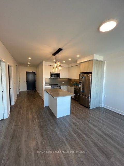 Peterborough East, ON K9H 1G9,195 Hunter ST E #509