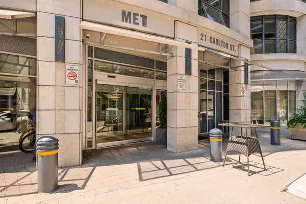 Toronto C08, ON M5B 1L3,21 Carlton ST #2010