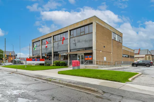 Kawartha Lakes, ON K9V 3B8,34 Cambridge ST S #Upper 2