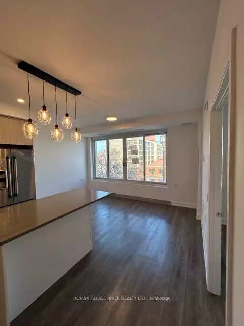 Peterborough East, ON K9H 1G9,195 Hunter ST E #509