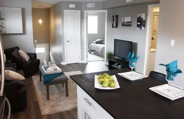 Woodstock, ON N4S 4C2,671 Adelaide ST #1