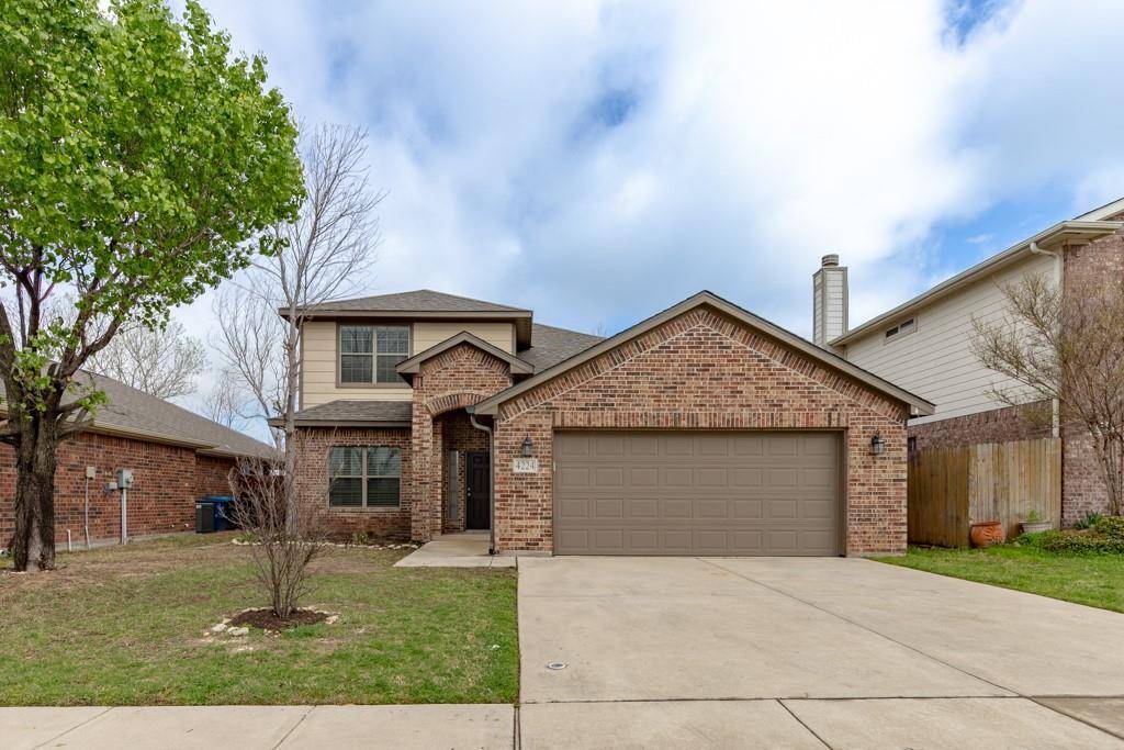 4224 Mantis Street, Fort Worth, TX 76106