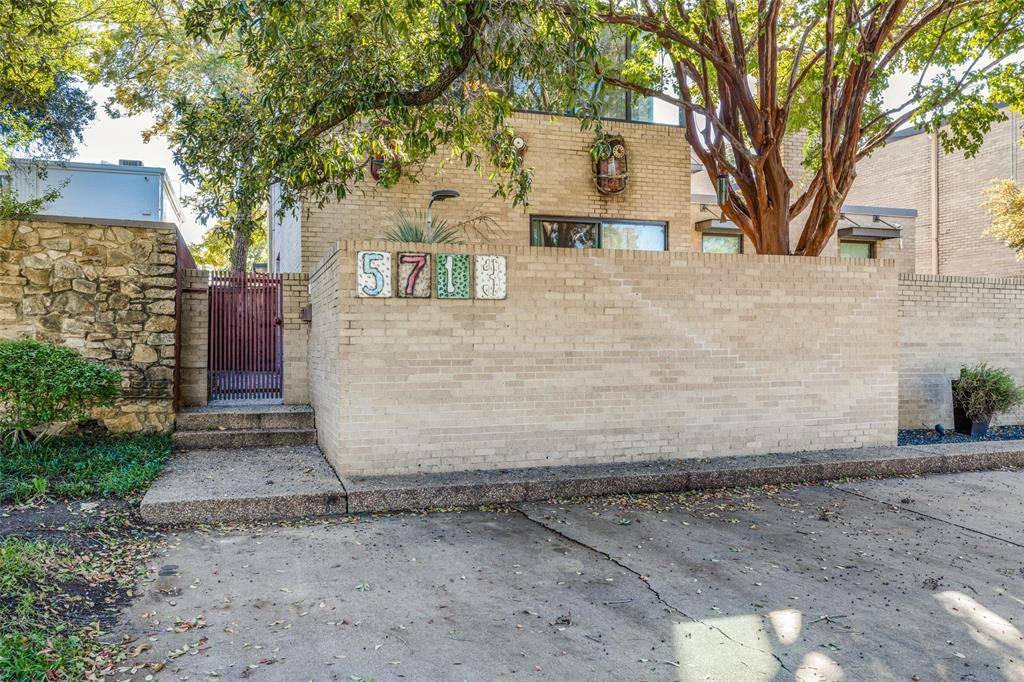 Fort Worth, TX 76107,5713 Pershing Avenue