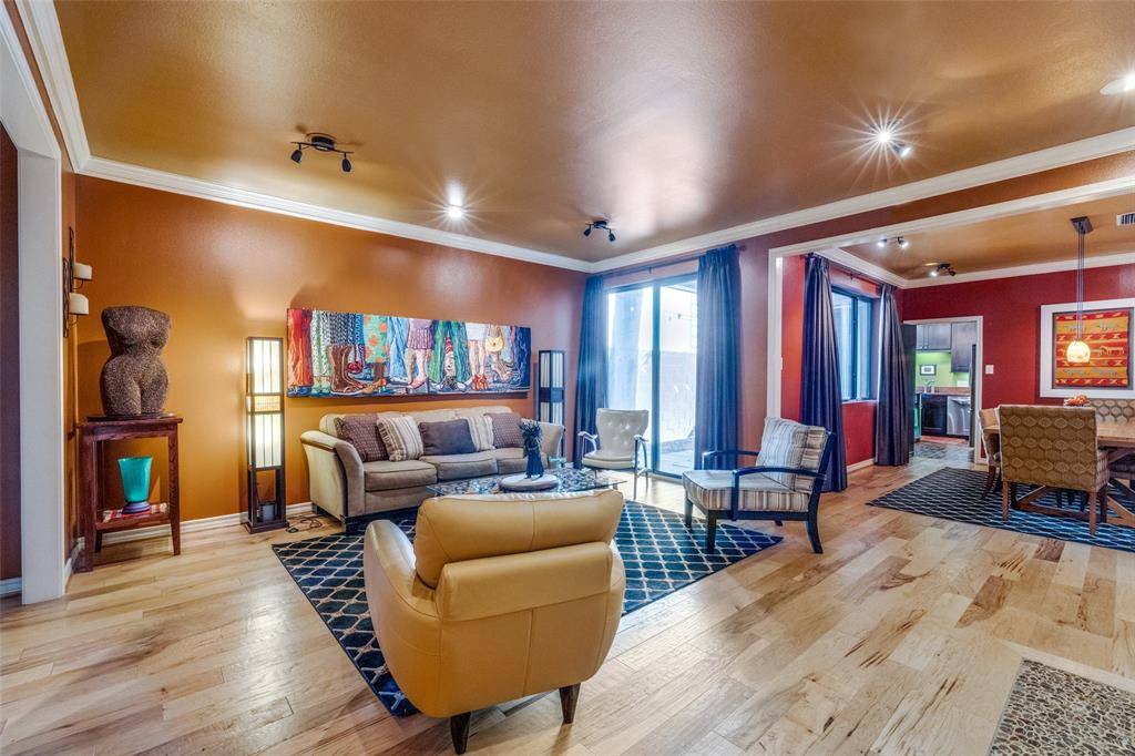 Fort Worth, TX 76107,5713 Pershing Avenue