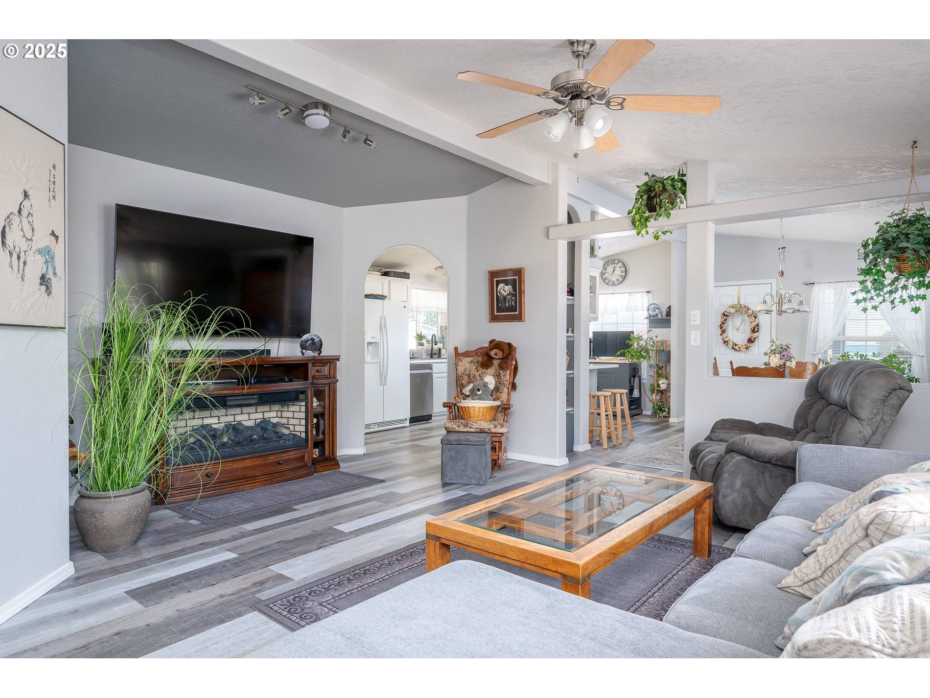Beaverton, OR 97006,765 SW LIBERTY BELL DR #209