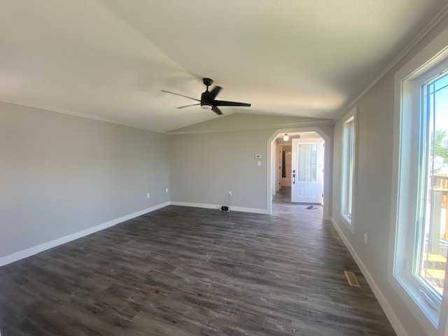 Brooks, AB T1R 1H8,158 Wildrose CT West