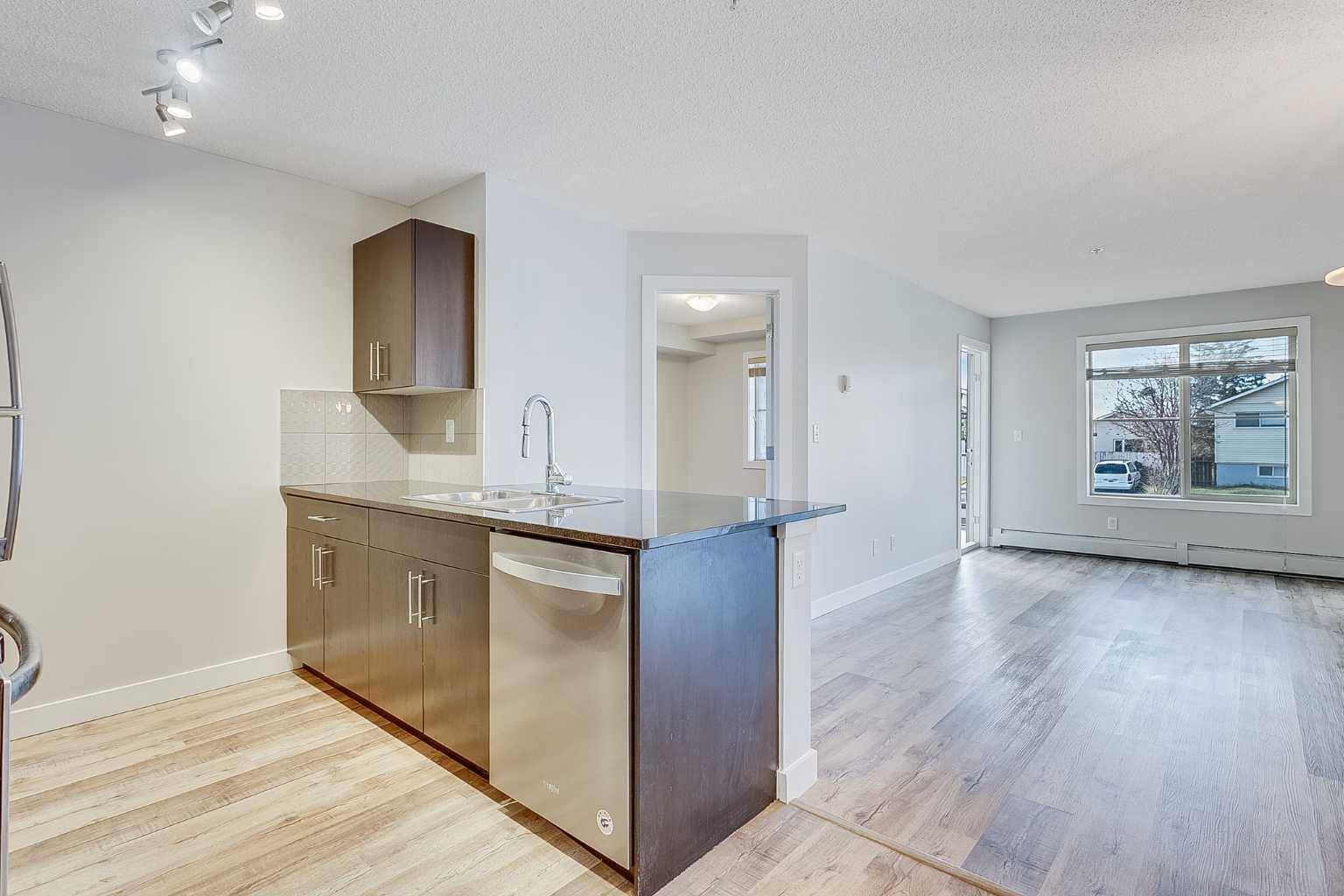 Calgary, AB T2A 4Y5,1317 27 ST Southeast #4203