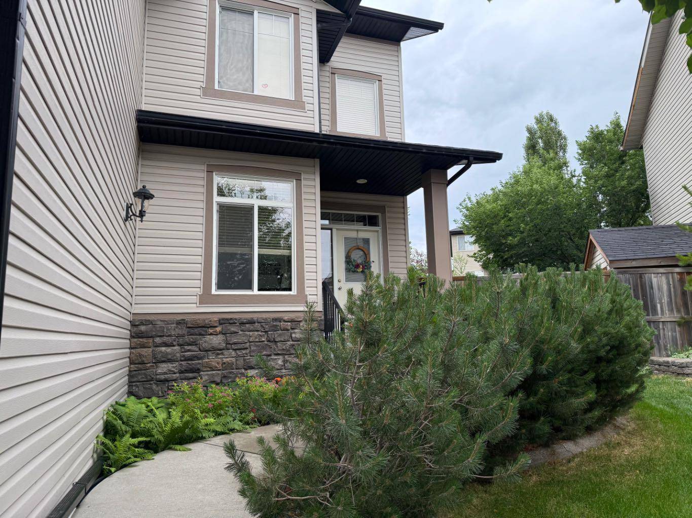 Chestermere, AB T1X1T5,215 Hawkmere RD