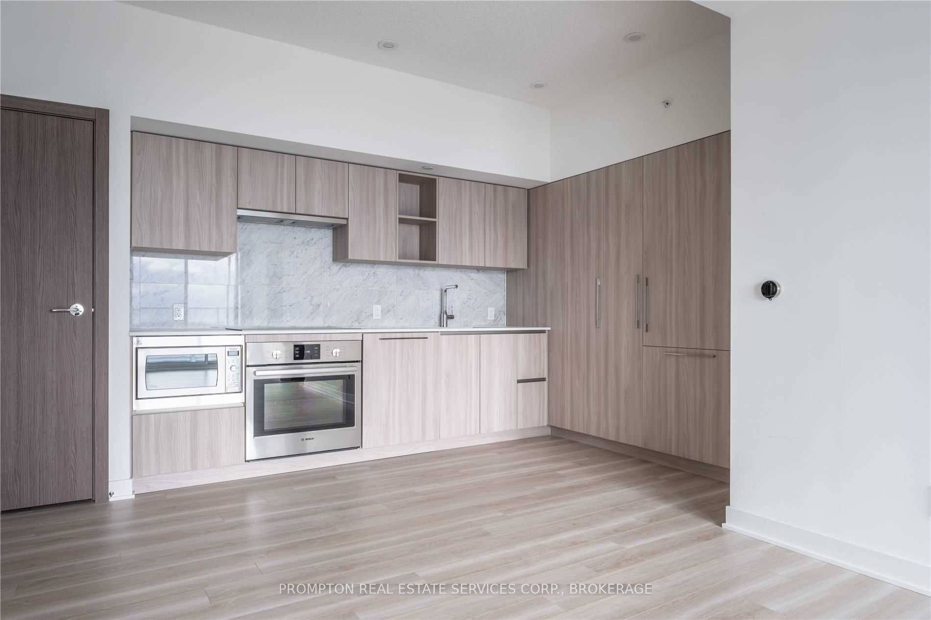 17 Bathurst ST #3015, Toronto C01, ON M5V 0N1