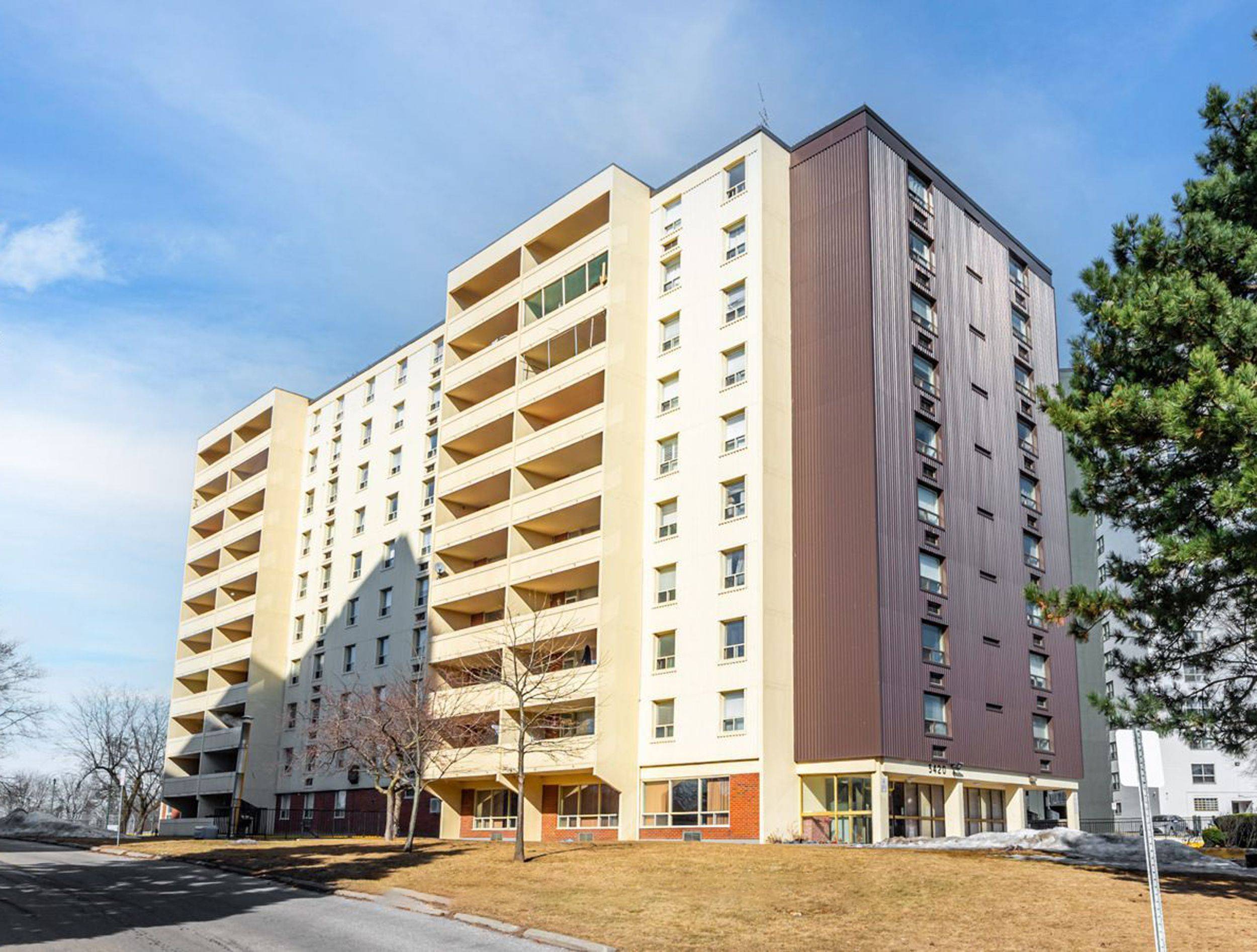 3420 Eglinton AVE E #407, Toronto E08, ON M1J 2H9
