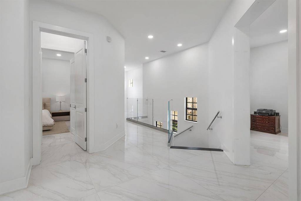 Parkland, FL 33076,7587 Old Thyme Ct
