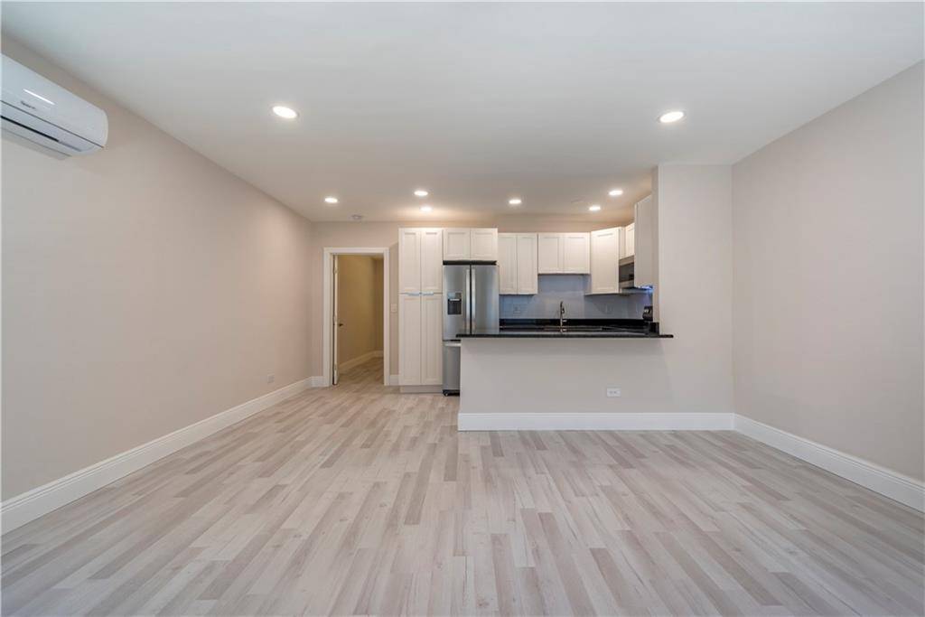 Fort Lauderdale, FL 33304,628 NE 8th Ave ##4