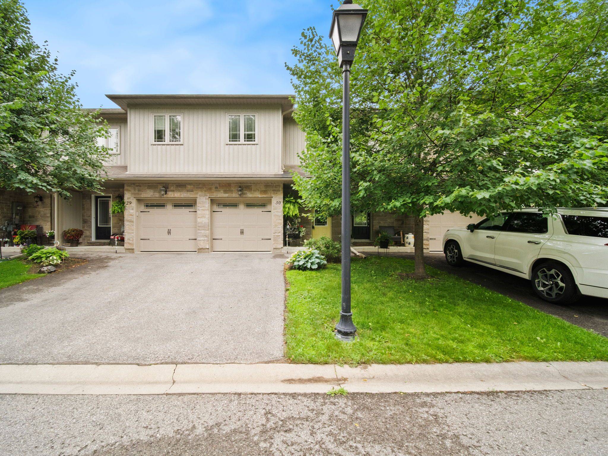 Orillia, ON L3V 0C7,30 Taylor DR