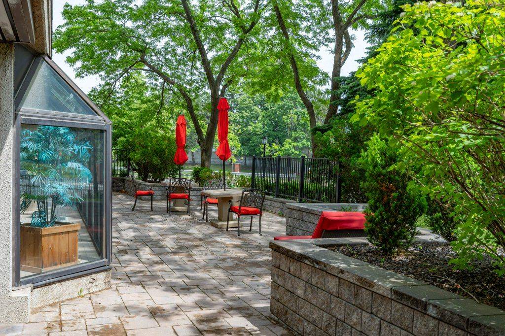 Mississauga, ON L4Z 1W3,4235 Sherwoodtowne BLVD #705