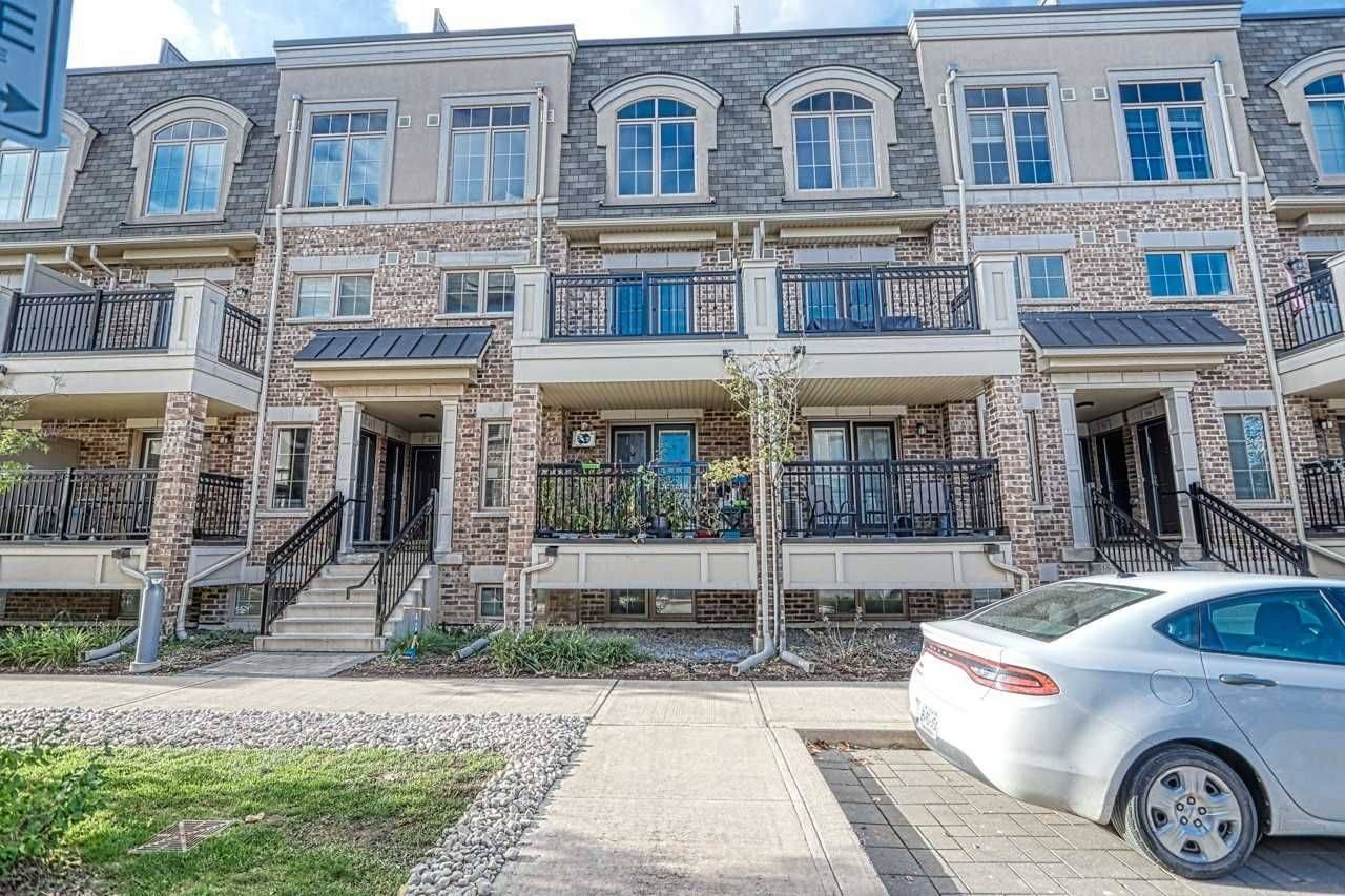 Oakville, ON L6M 0S3,2441 Greenwich DR #51