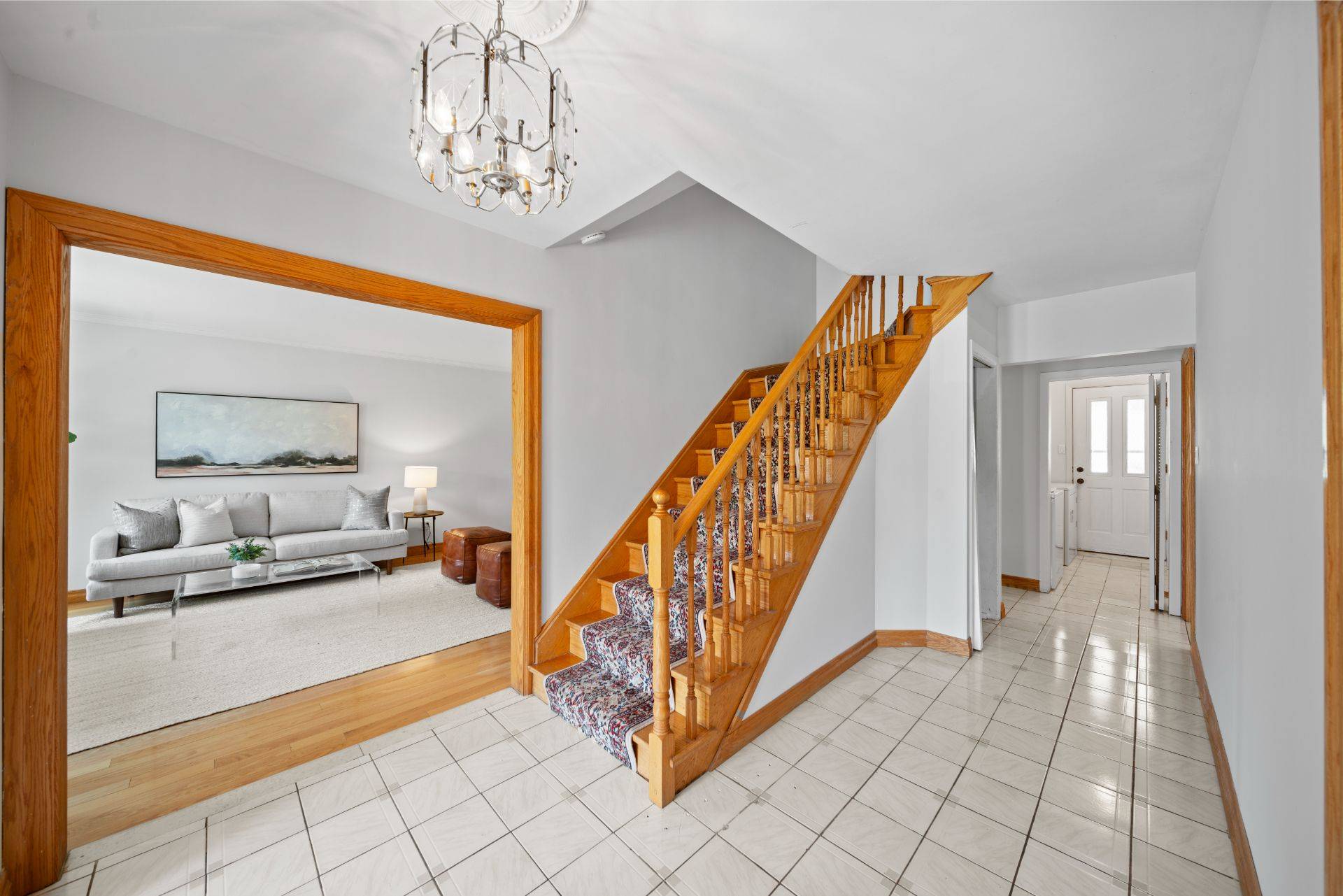 Toronto W08, ON M9A 4T7,3 Ashmill CT