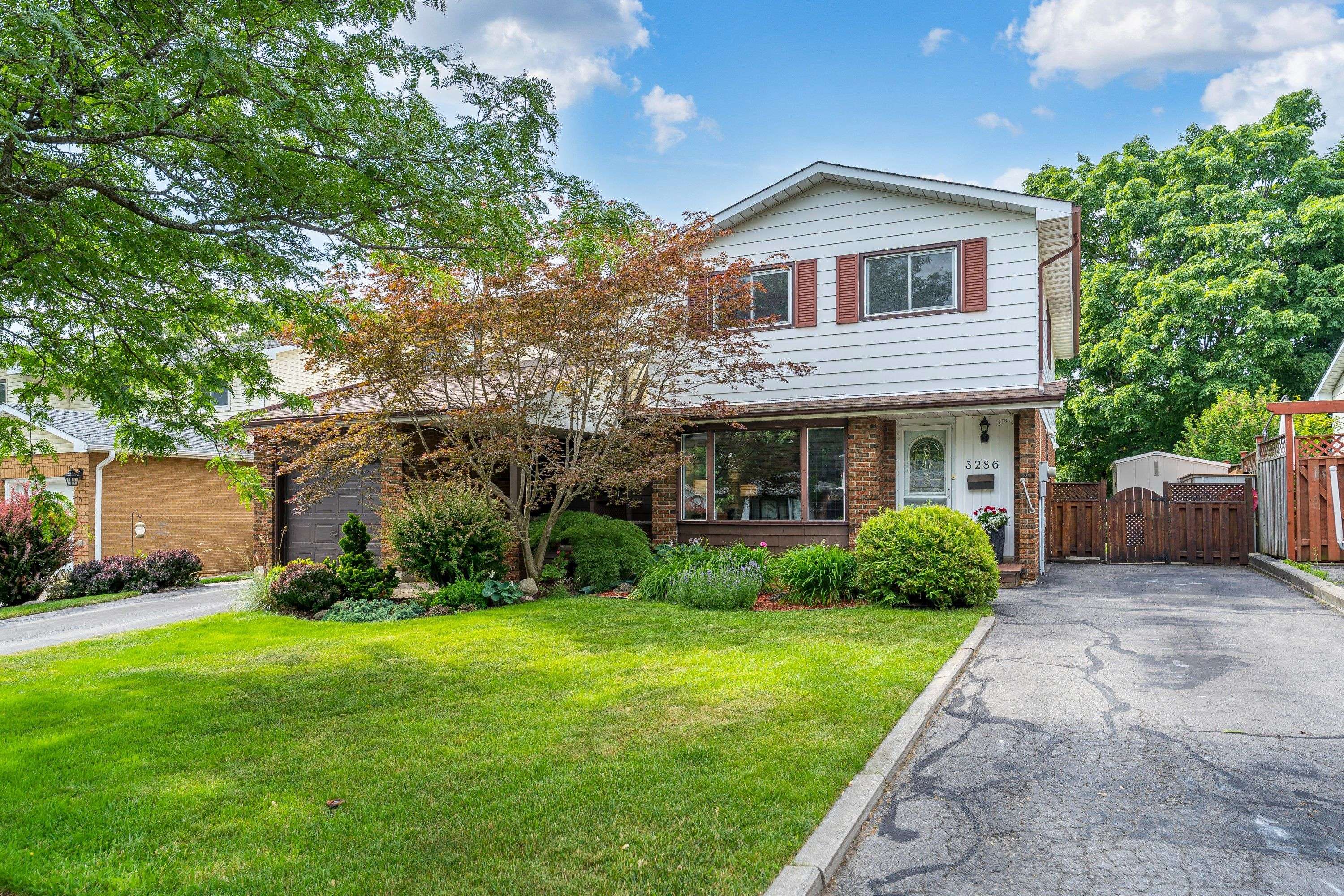 3286 Chokecherry CRES, Mississauga, ON L5L 1A9