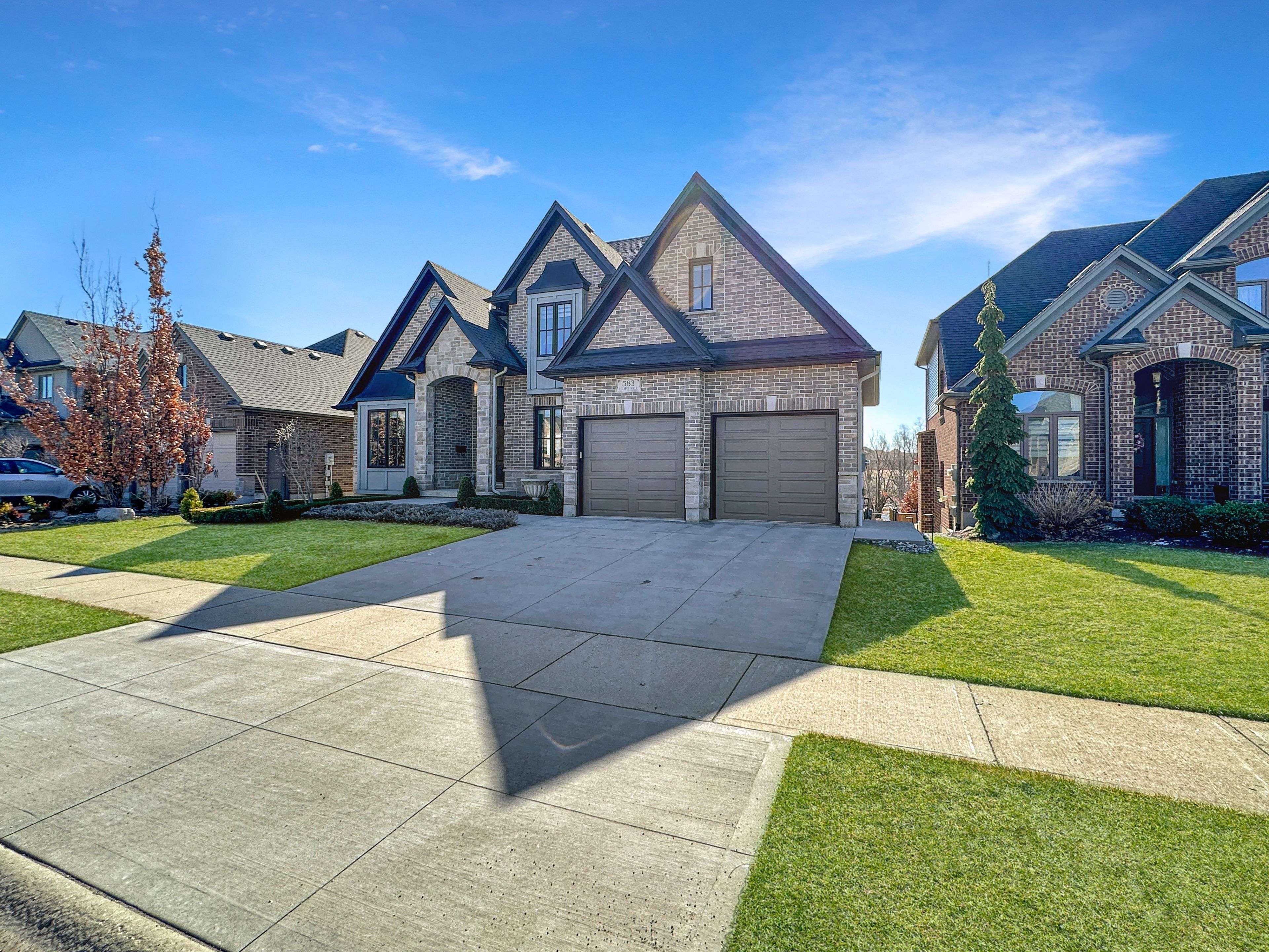 London North, ON N5X 0J9,583 Eclipse WALK