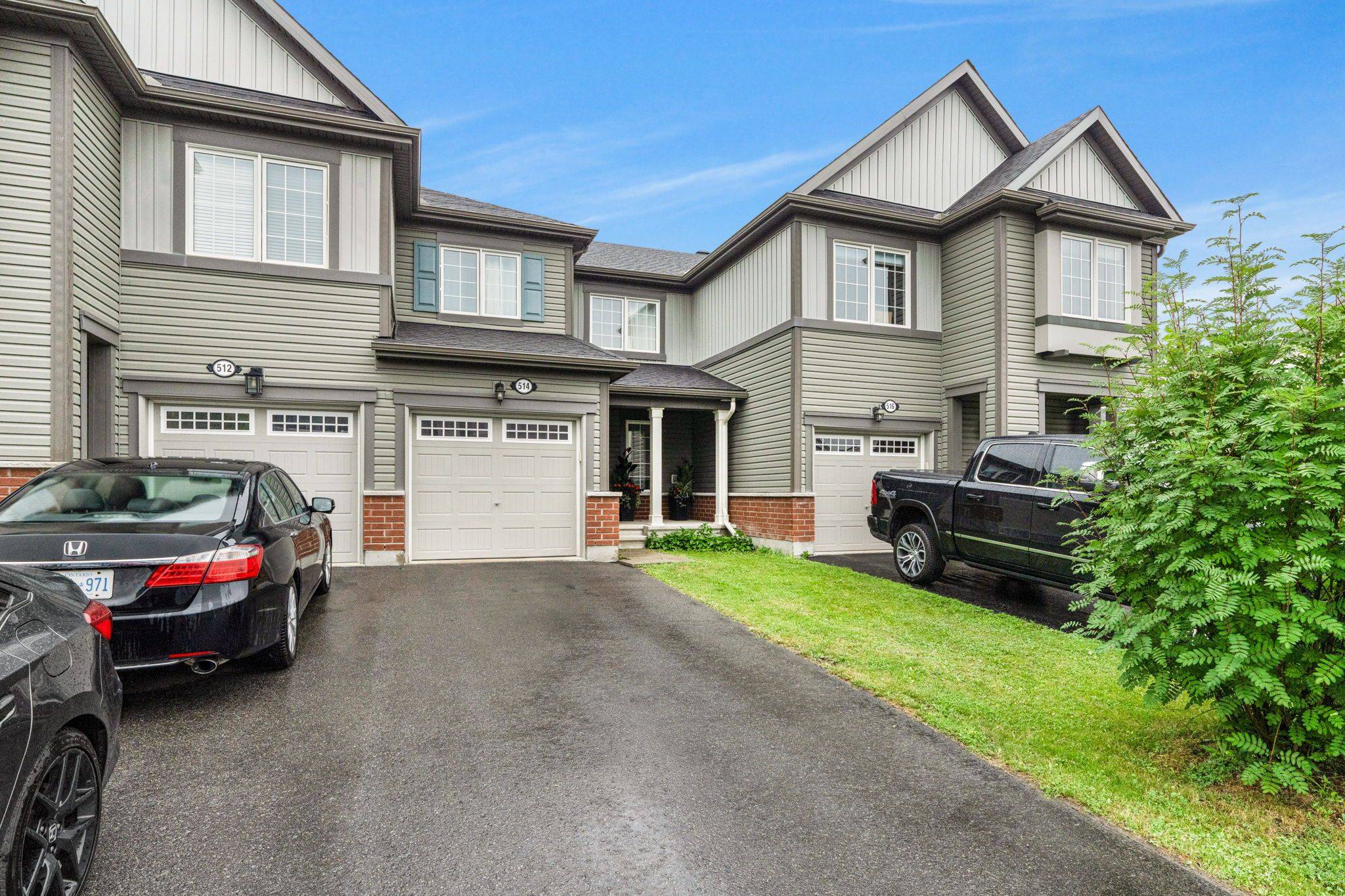 Orleans - Cumberland And Area, ON K4A 1A4,514 Broadleaf ST