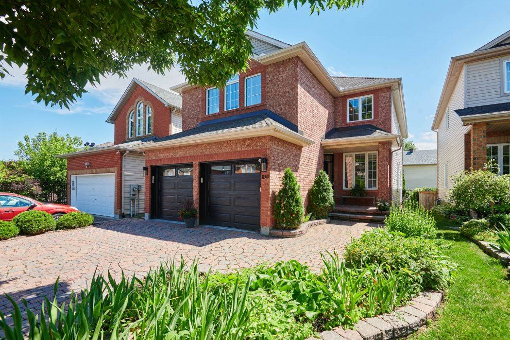 Overbrook - Castleheights And Area, ON K1J 1H1,104 Meadowcroft CRES