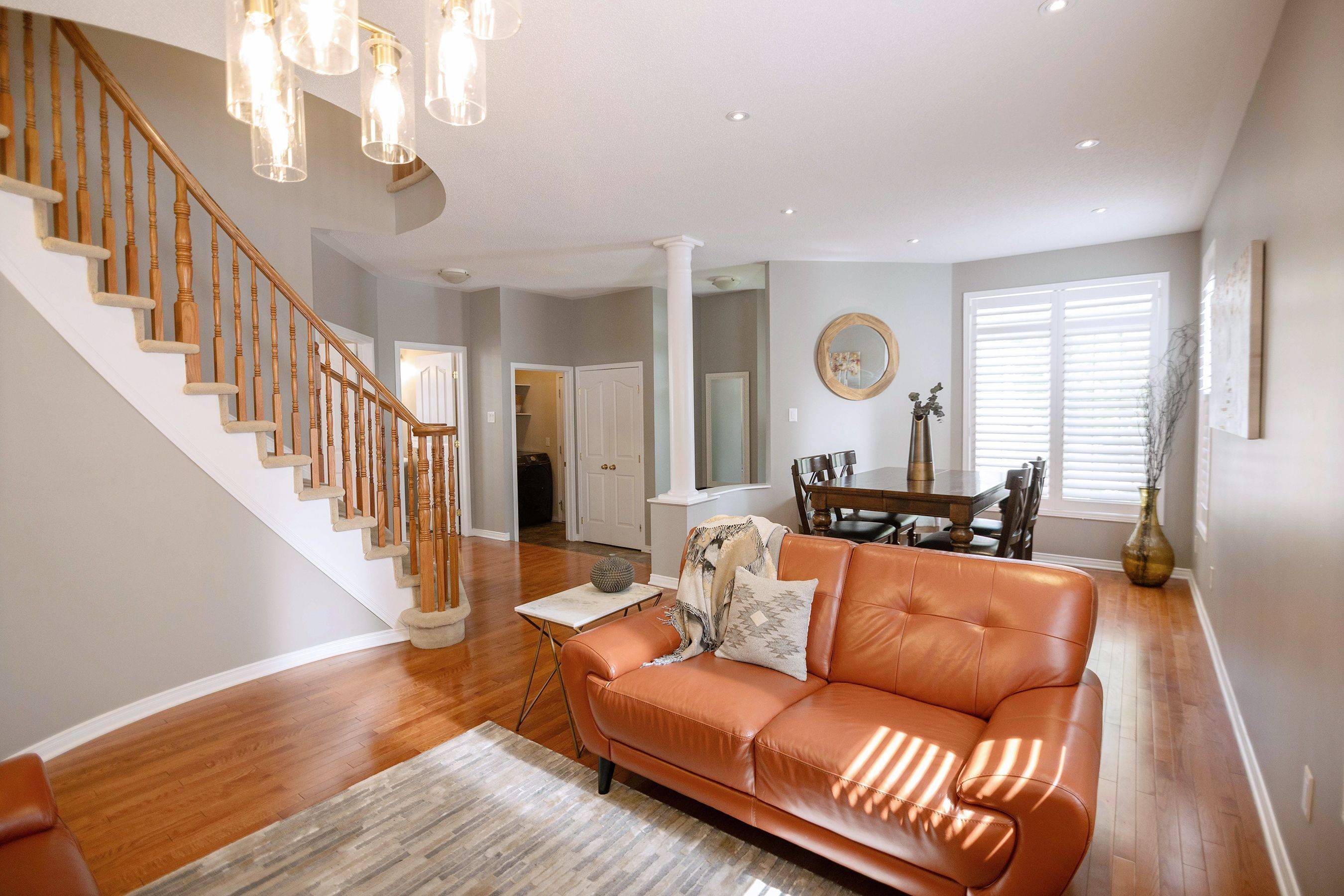 Kanata, ON K2K 0C7,124 Strathcarron CRES