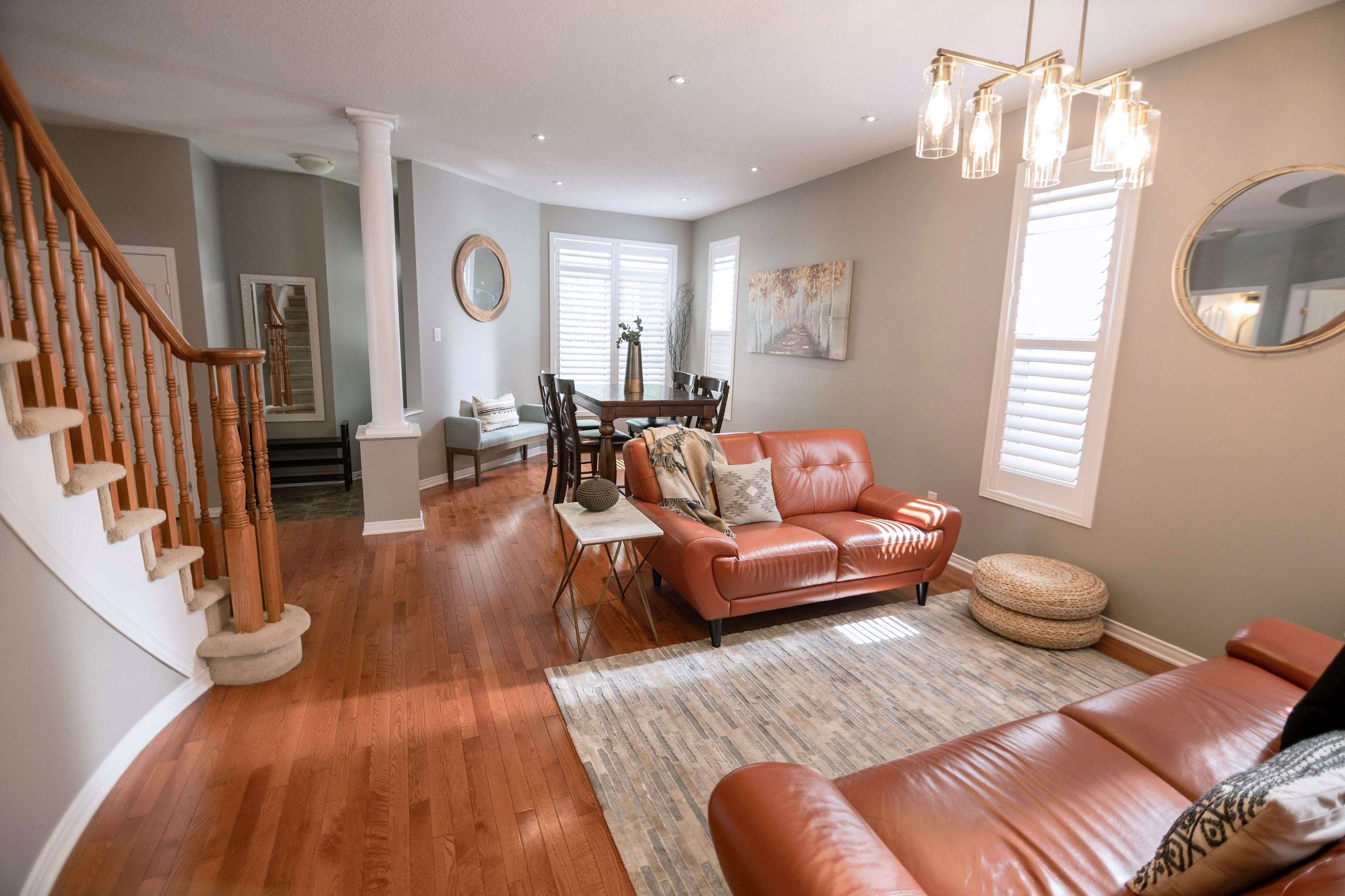 Kanata, ON K2K 0C7,124 Strathcarron CRES