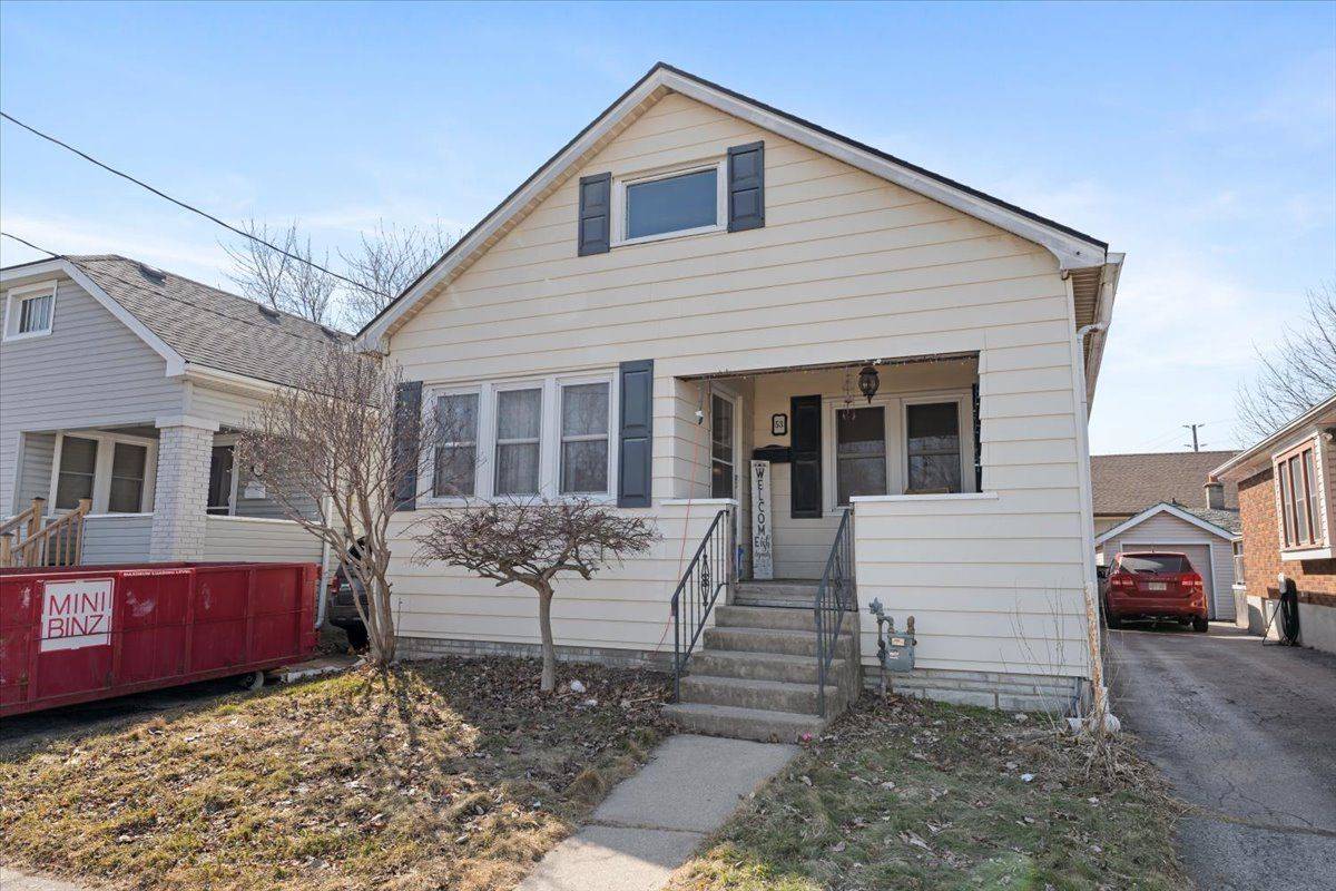 St. Catharines, ON L2R 4Y7,53 Marquis ST