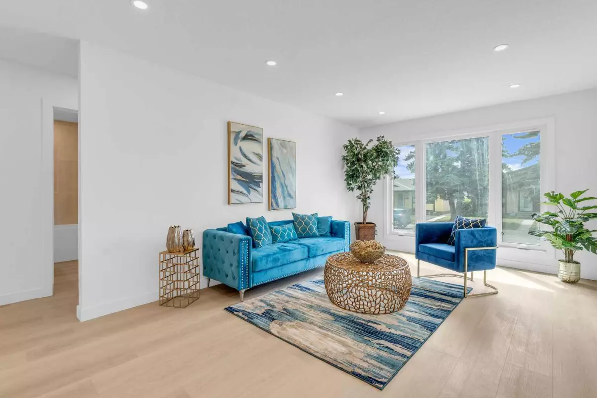 Calgary, AB T2C1R1,236 Ogden CRES Southeast