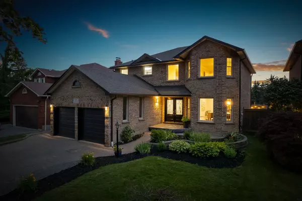 77 Ingleborough DR, Whitby, ON L1N 8J4