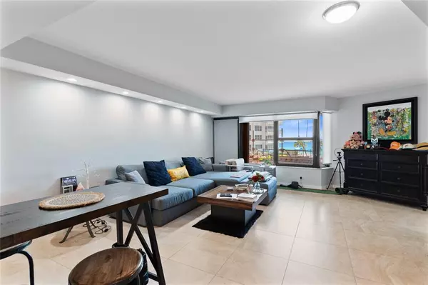 Fort Lauderdale, FL 33308,3800 Galt Ocean Dr #202
