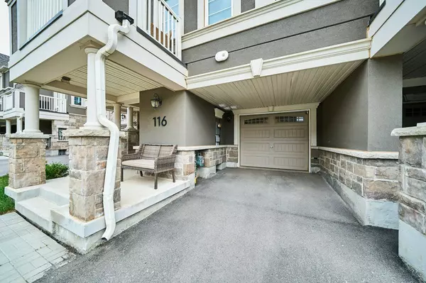 Oakville, ON L6H 0Y1,116 Christopher RD
