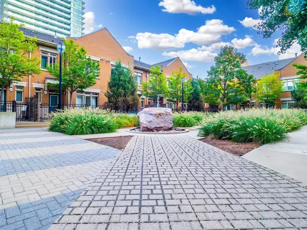 Mississauga, ON L5B 0C6,385 Prince of Wales DR #2007